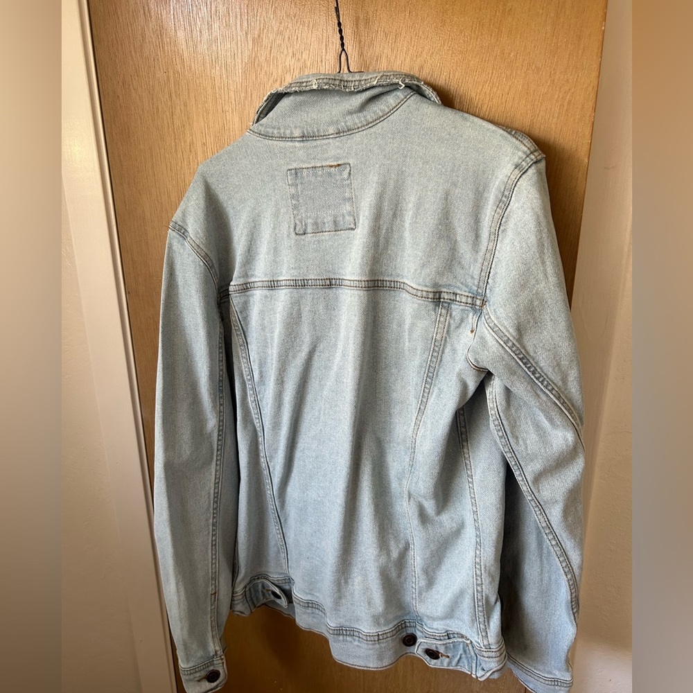 Amazing pull & bear denim jacket - Picture 4 of 4